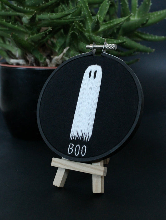 Ghost 'Boo" Embroidery Hoop